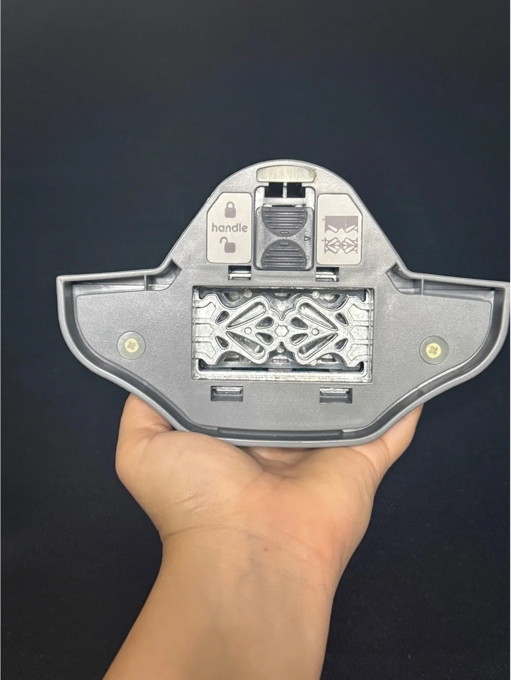Bracket Decorative Paper Punch Cutter